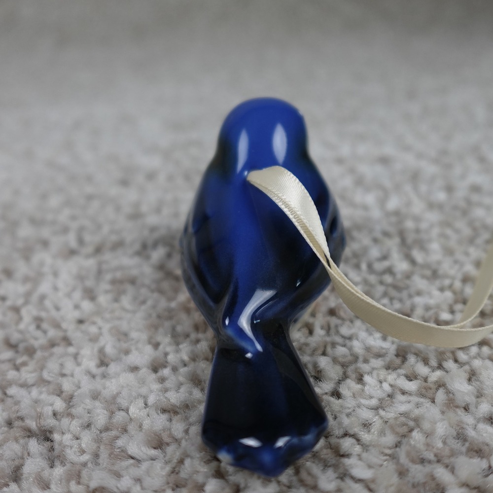 Longaberger 2009 Collectors Club Backyard Bird Eastern Bluebird Pottery Ornament - Picture 5 of 8